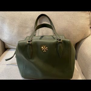 Tory Burch satchel/crossbody bag in hunter green.